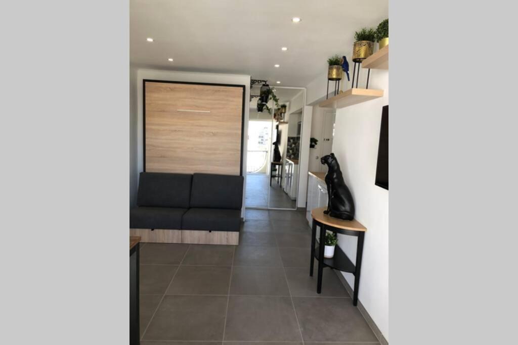 Appartement vue mer et port, refait a neuf pour vous ! Climatisé La Grande-Motte Exterior foto
